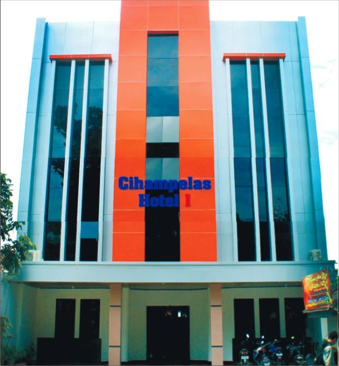Hotel Cihampelas 1 Bandung Exterior foto